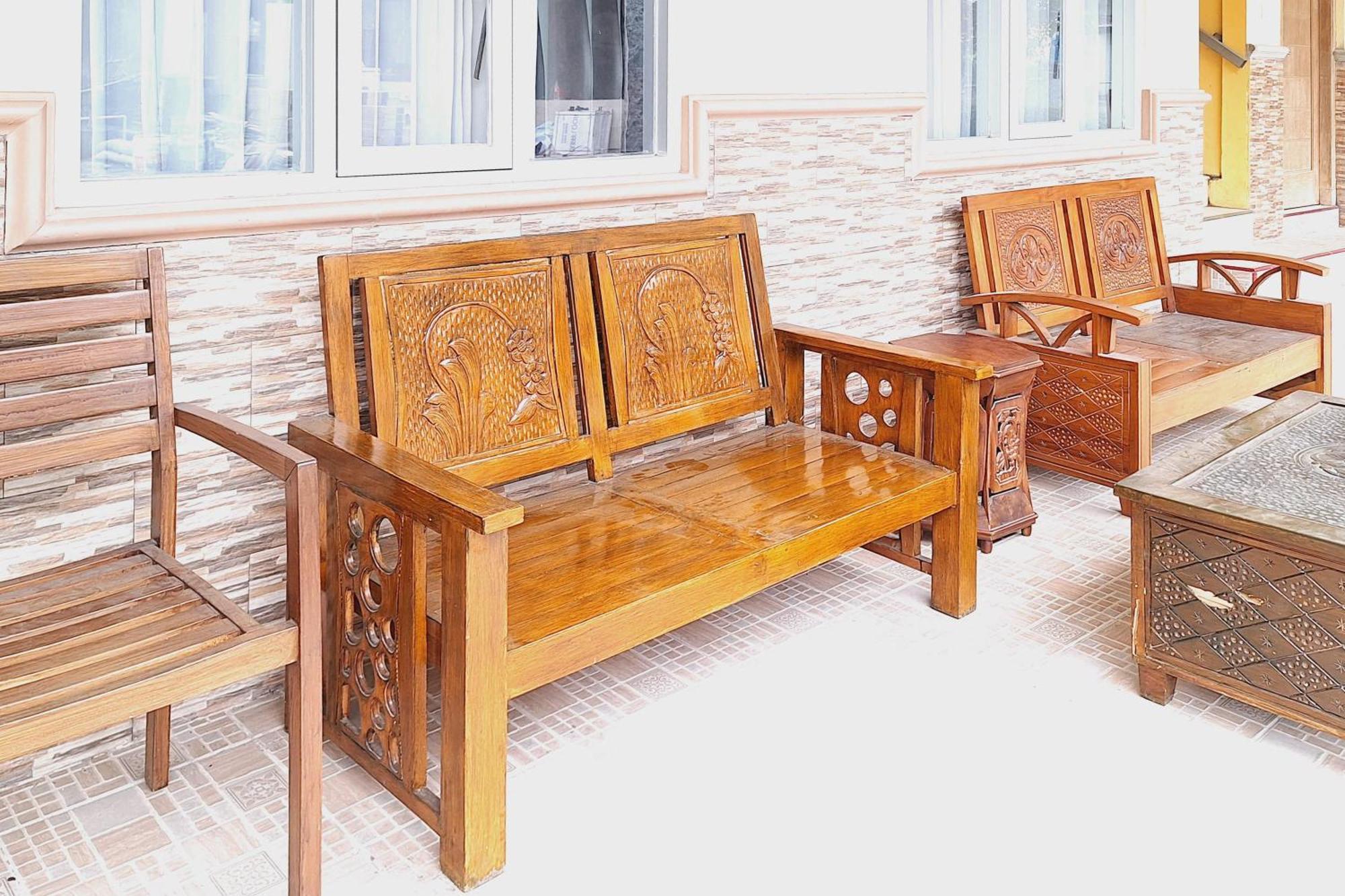 Villa Bukit Bunga Syariah Redpartner Pacet Mojokerto Exterior foto